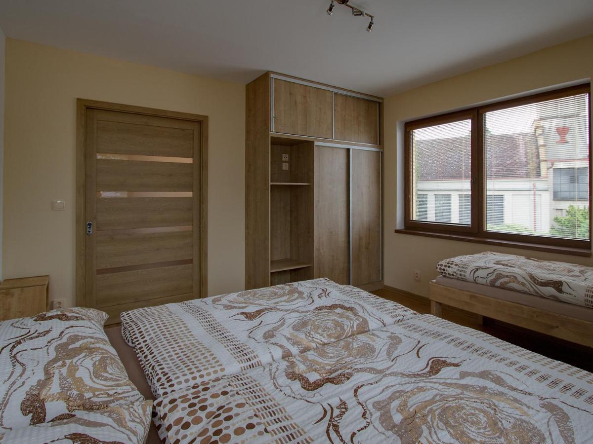 Apartmany Bejby ตูร์นอฟ ภายนอก รูปภาพ