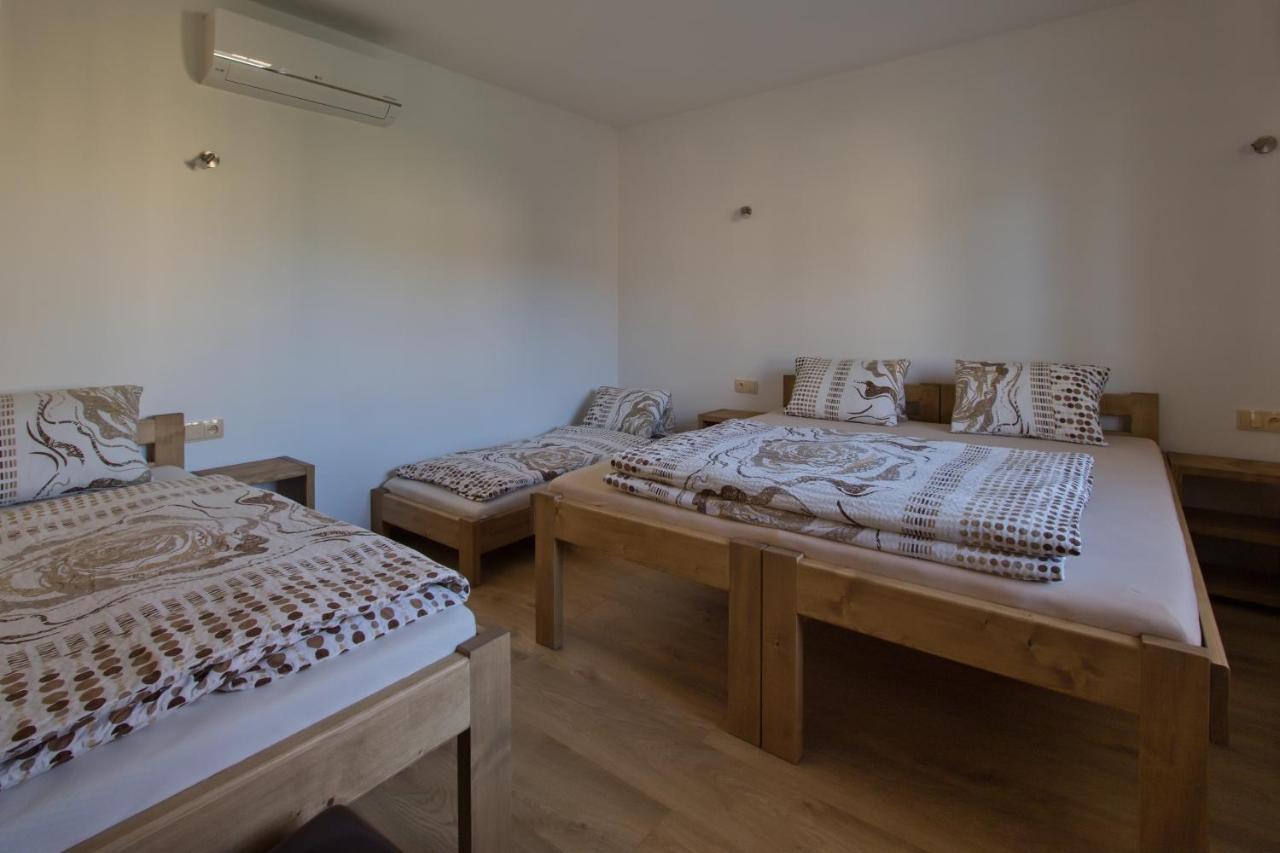 Apartmany Bejby ตูร์นอฟ ภายนอก รูปภาพ
